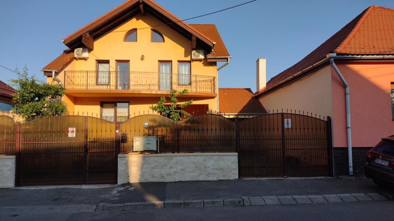 Апартаменты Casa Ienciu Сибиу Экстерьер фото